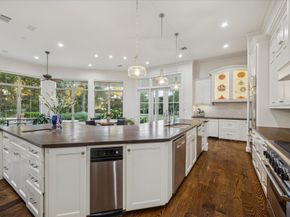 47 N Regent Oak, The Woodlands TX 77381