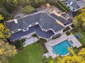 47 N Regent Oak, The Woodlands TX 77381