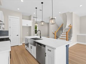 5828 Highland Sun Lane, Houston TX 77091