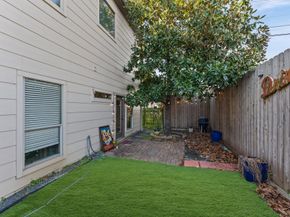 1166 Bonner Street, Houston TX 77007