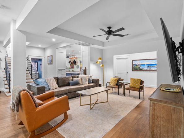 4503 Mckinney Street, Houston TX 77023