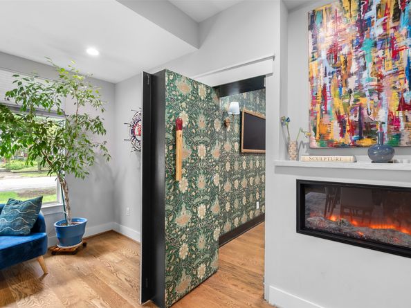 4503 Mckinney Street, Houston TX 77023