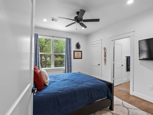 4503 Mckinney Street, Houston TX 77023