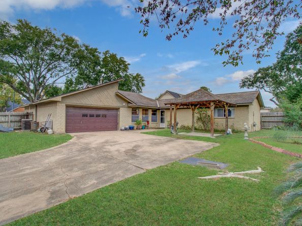 21231 Park Tree Lane, Katy TX 77450