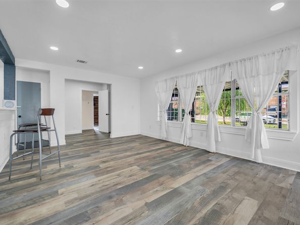 4011 Markley Street, Houston TX 77087