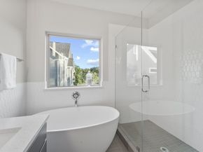 3422 Mansfield Street, Houston TX 77091