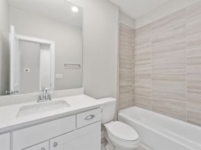 3422 Mansfield Street, Houston TX 77091