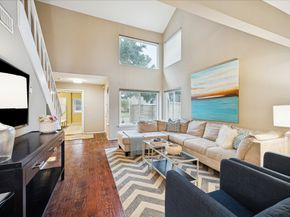 11522 Village Place Drive 81, Houston TX 77077