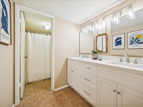 11522 Village Place Drive 81, Houston TX 77077