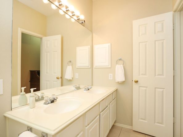 12115 Canyon Glen Drive, Houston TX 77095