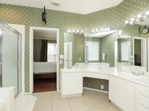 12115 Canyon Glen Drive, Houston TX 77095