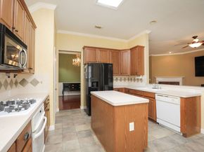 12115 Canyon Glen Drive, Houston TX 77095