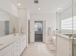 7702 West Side Villas Lane, Houston TX 77055