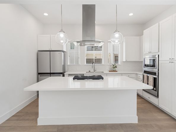 7702 West Side Villas Lane, Houston TX 77055