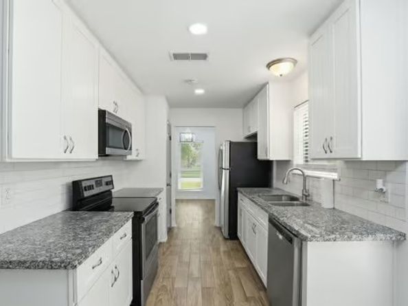 703 Reseda Drive, Houston TX 77062