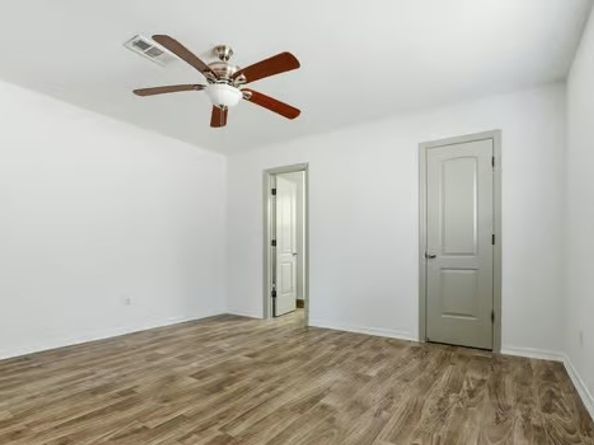 703 Reseda Drive, Houston TX 77062