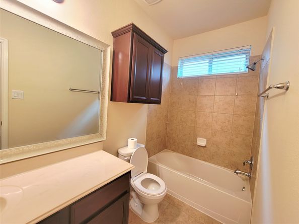 5822 Crawford Hill Lane, Sugar Land TX 77479