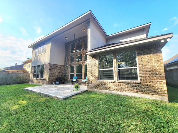 5822 Crawford Hill Lane, Sugar Land TX 77479