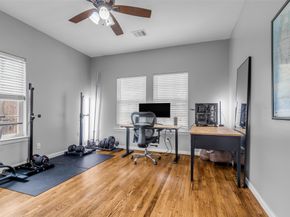 713 Mcintosh Street, Houston TX 77009