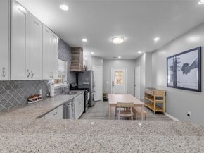 713 Mcintosh Street, Houston TX 77009