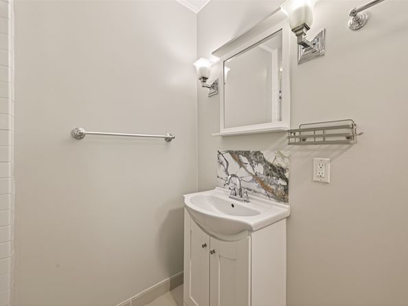 6405 Pinehurst Drive, Houston TX 77023