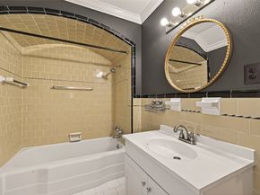 6405 Pinehurst Drive, Houston TX 77023