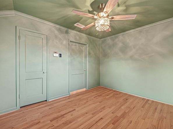 6405 Pinehurst Drive, Houston TX 77023