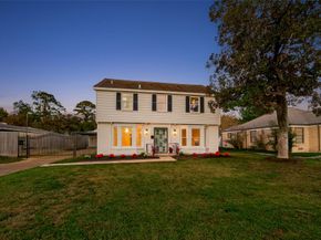 6405 Pinehurst Drive, Houston TX 77023