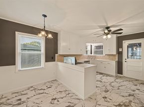 6405 Pinehurst Drive, Houston TX 77023