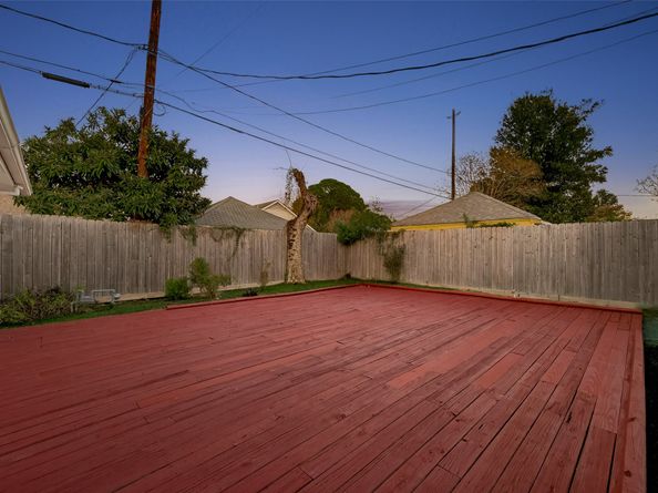 6405 Pinehurst Drive, Houston TX 77023