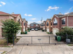 9705 Linkmeadow Lane, Houston TX 77025