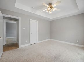 9705 Linkmeadow Lane, Houston TX 77025