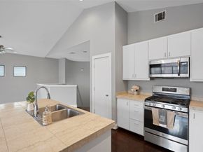 9705 Linkmeadow Lane, Houston TX 77025