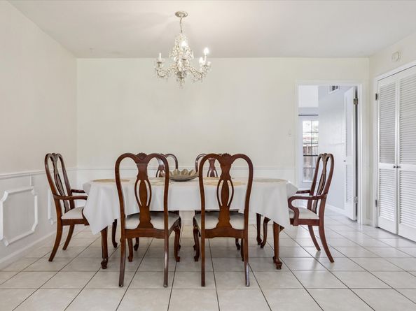 6517 Wanda Lane, Houston TX 77074