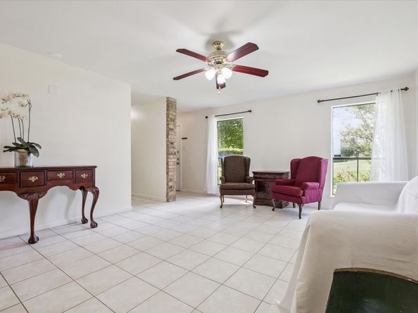 6517 Wanda Lane, Houston TX 77074