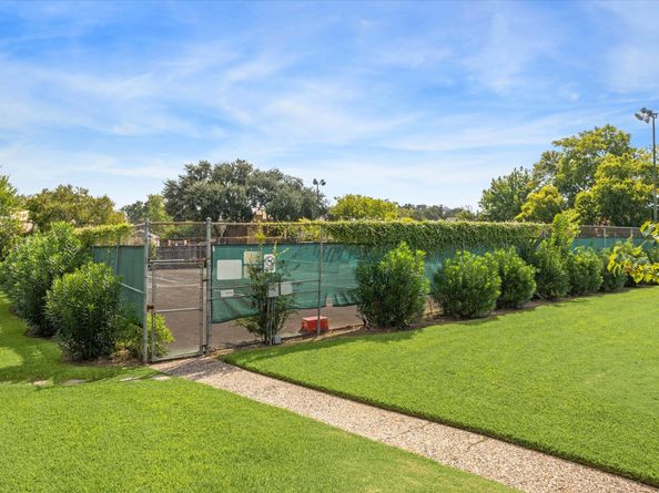 6517 Wanda Lane, Houston TX 77074