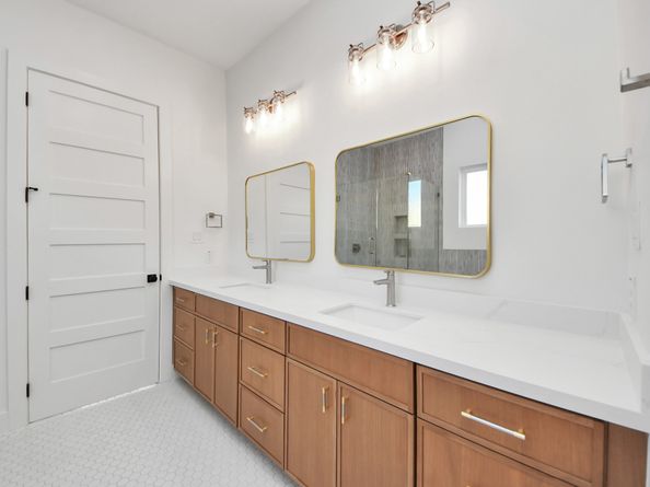 4819 Austin Street B, Houston TX 77004