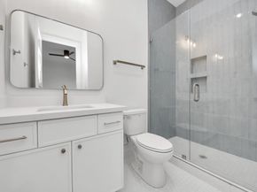 4819 Austin Street B, Houston TX 77004