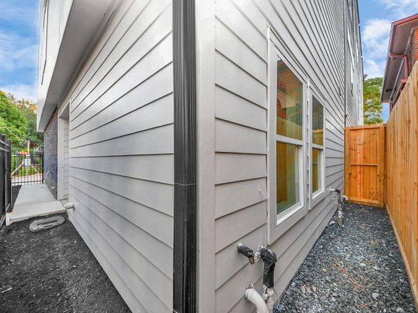 4819 Austin Street B, Houston TX 77004