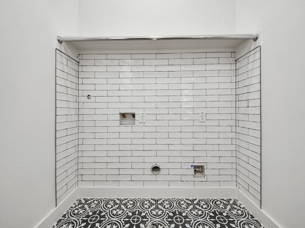 4819 Austin Street B, Houston TX 77004