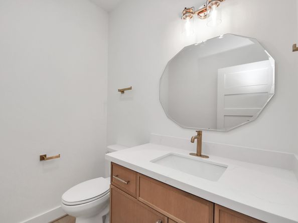 4819 Austin Street B, Houston TX 77004