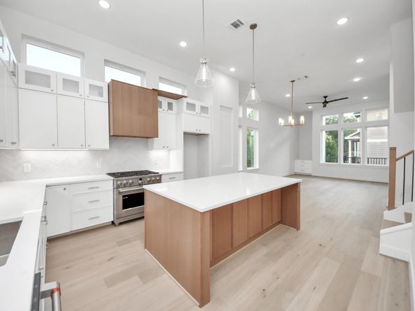 4819 Austin Street B, Houston TX 77004