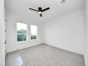 4819 Austin Street B, Houston TX 77004