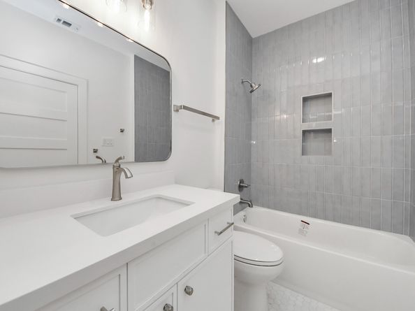 4819 Austin Street B, Houston TX 77004