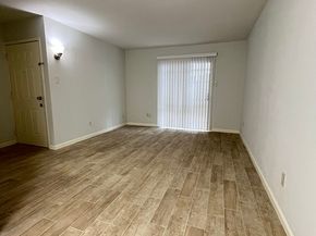 7200 Clarewood Drive 1702, Houston TX 77036