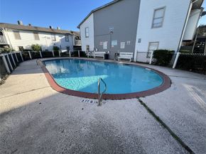 7200 Clarewood Drive 1702, Houston TX 77036