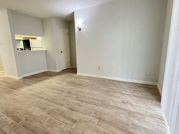 7200 Clarewood Drive 1702, Houston TX 77036