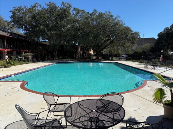 5239 Arboles Drive A, Houston TX 77035