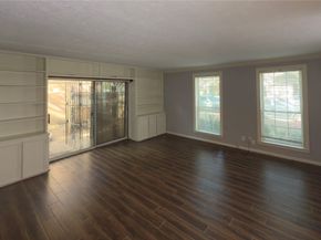 5239 Arboles Drive A, Houston TX 77035