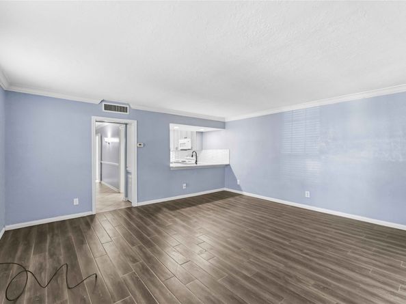 5239 Arboles Drive A, Houston TX 77035